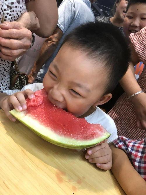 各种吃瓜姿势大全,全方位吃瓜指南